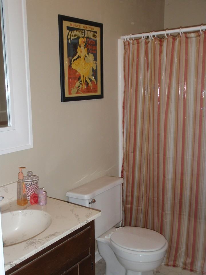 6651 Wharfview Ct - Photo 2 of 6