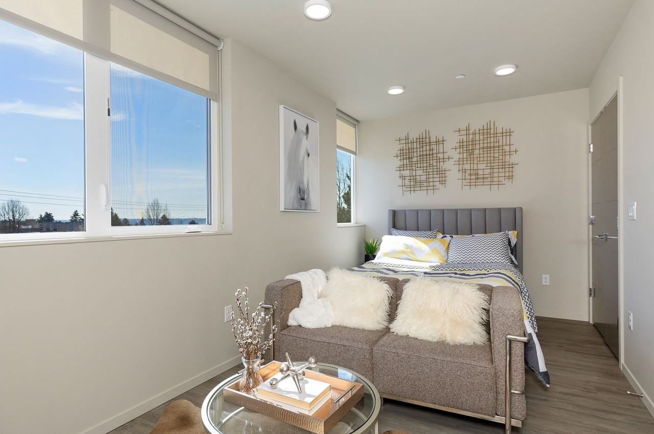 The Merz Luxury Apartments - Photo 5 of 16