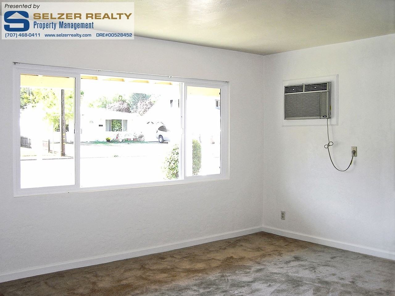 1615 S Dora St - Photo 2 of 11