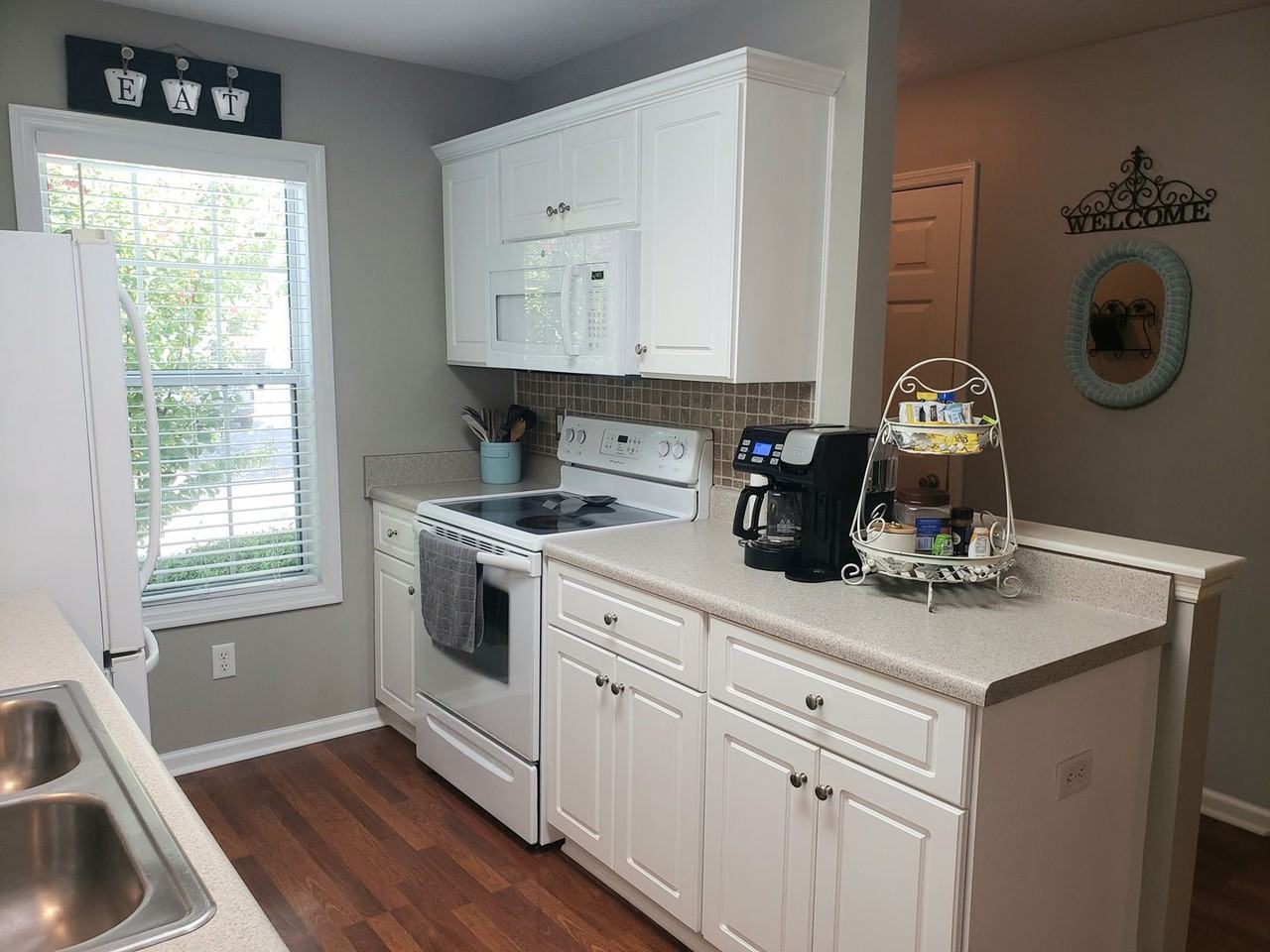 5202 Aruba Cir - Photo 4 of 33