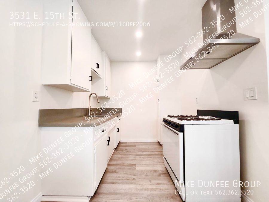 3531 E 15th St - Photo 2 of 9