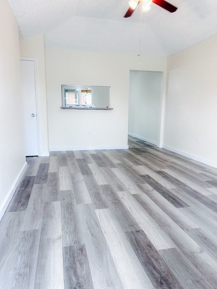 2704 Sieglinde Ct #NA - Photo 5 of 20
