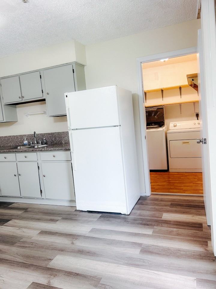 2704 Sieglinde Ct #NA - Photo 7 of 20