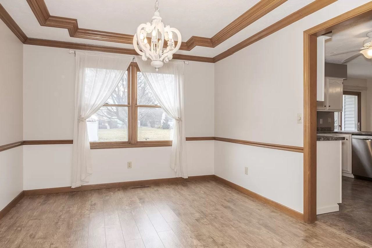 3 Knottingham Ct #NA - Photo 2 of 41