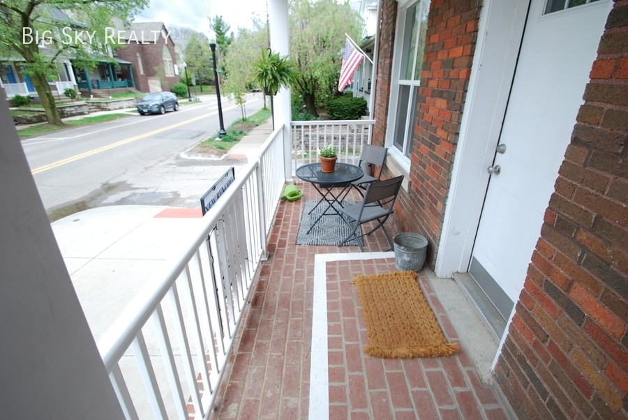 454 W 3rd Ave #A - Photo 2 of 20