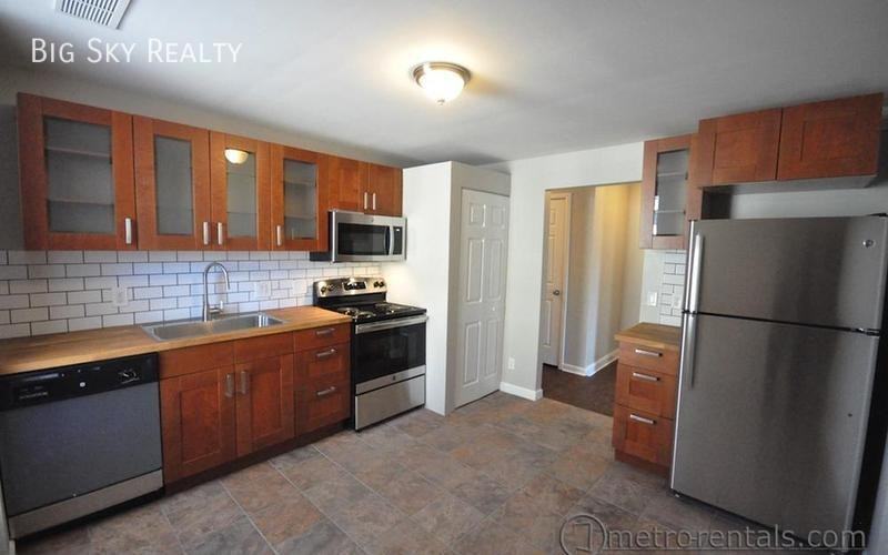 454 W 3rd Ave #A - Photo 3 of 20