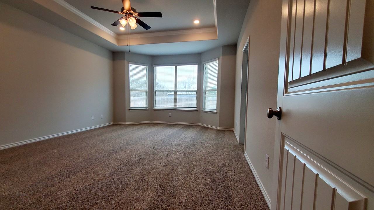 705 Lister Dr #NA - Photo 3 of 11
