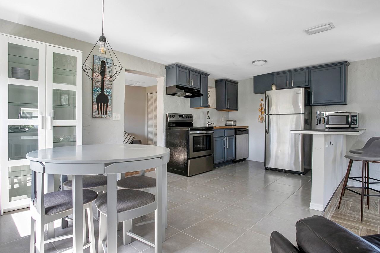 1010 W Grace St #NA - Photo 5 of 21