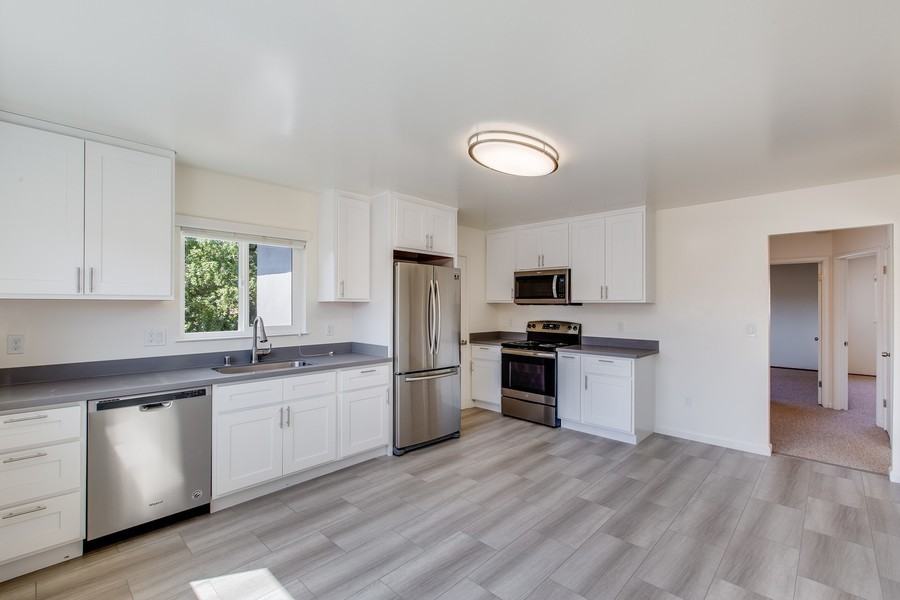 5808 Jefferson Ave - Photo 2 of 15