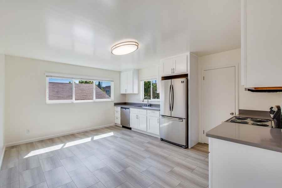 5808 Jefferson Ave - Photo 3 of 15