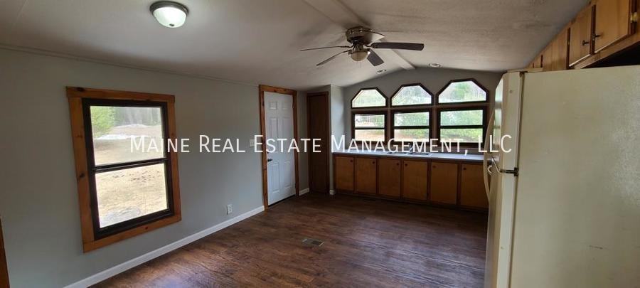 9 Park Rd #9 - Photo 2 of 13