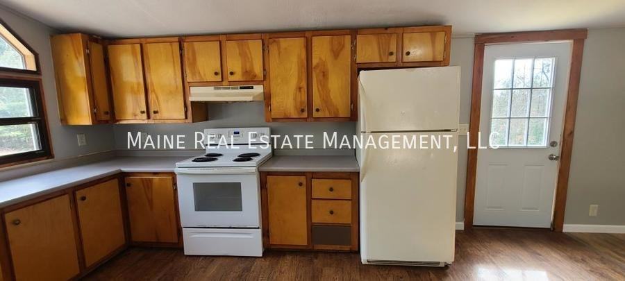 9 Park Rd #9 - Photo 3 of 13