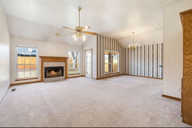 9101 Cindy Rd - Photo 3 of 19