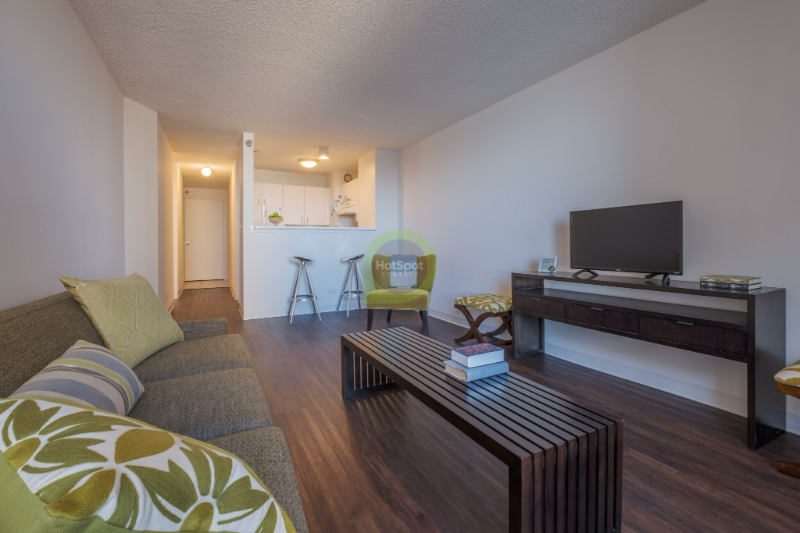 452 E Ohio St - Photo 2 of 14