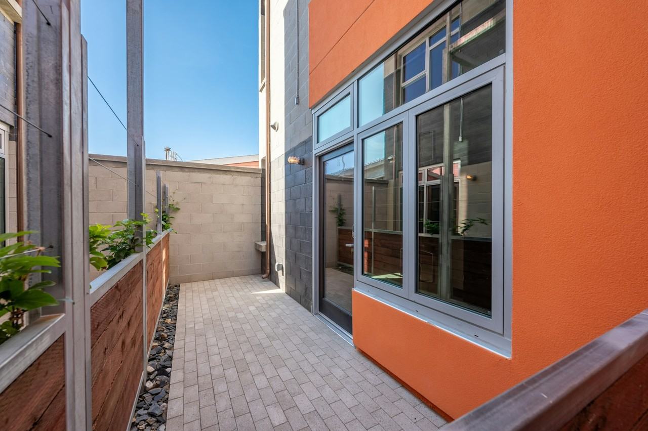 1932 Kearney Avenue, Unit 03 - Photo 6 of 35