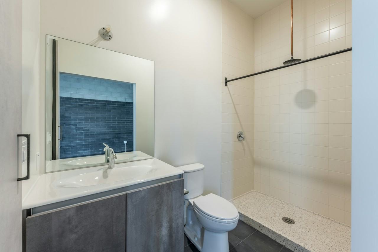 1932 Kearney Avenue, Unit 09 - Photo 6 of 36