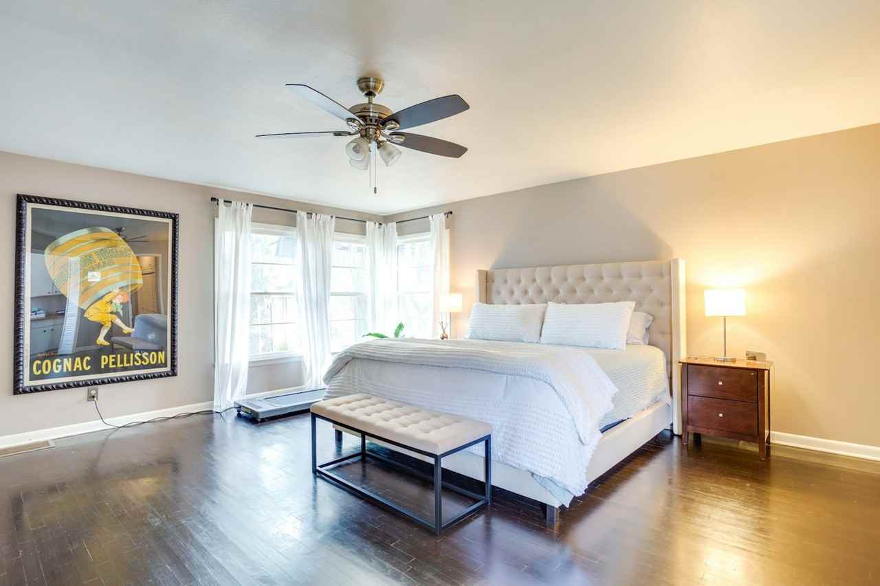 2567 Waits Avenue - Photo 3 of 18