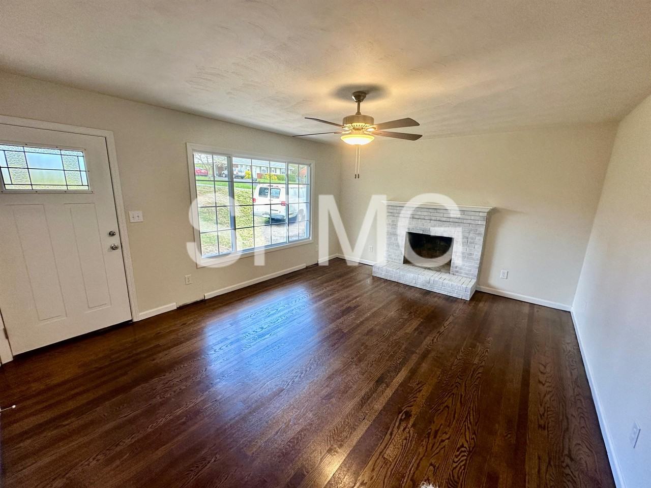 612 Landfair Dr #1 - Photo 6 of 26