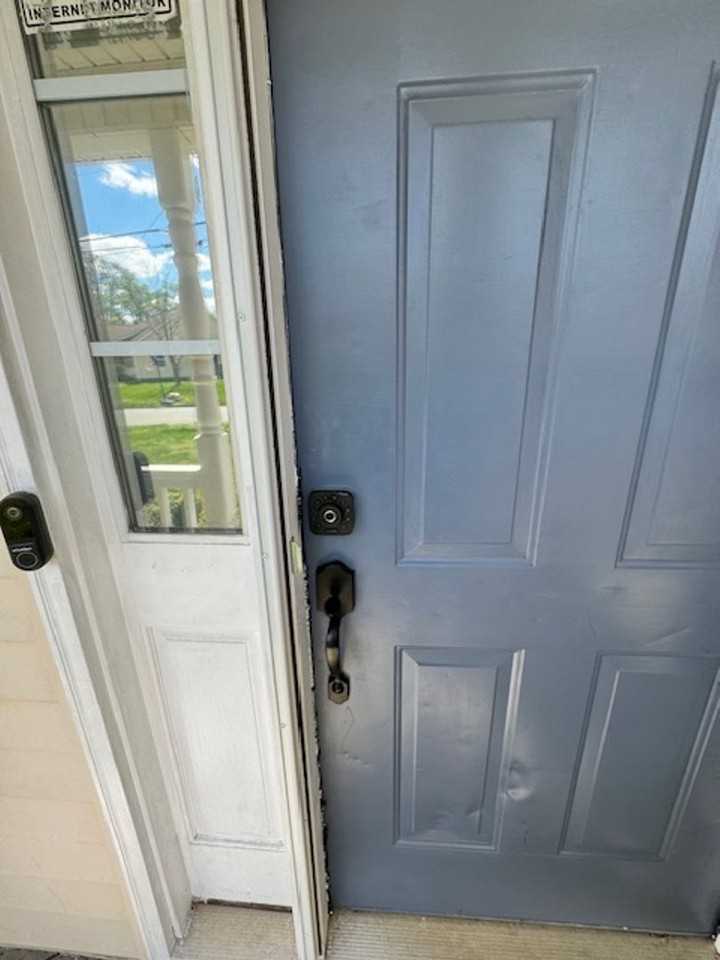 311 Wright St - Photo 2 of 14