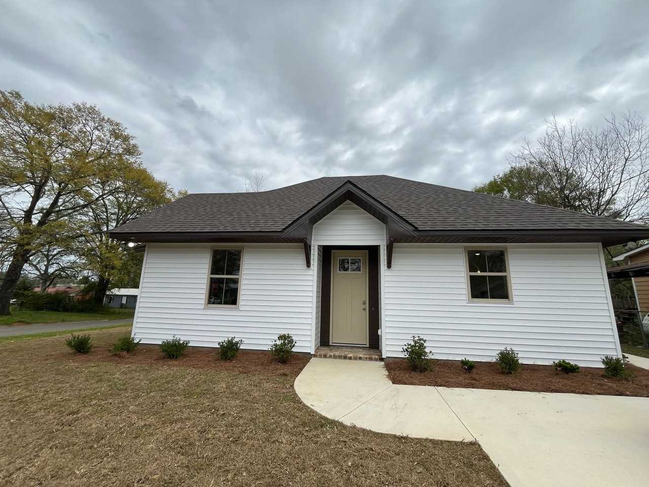 1701 29th Ave - Photo 4 of 4