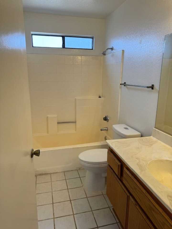 12235 Merrod Way - Photo 4 of 11