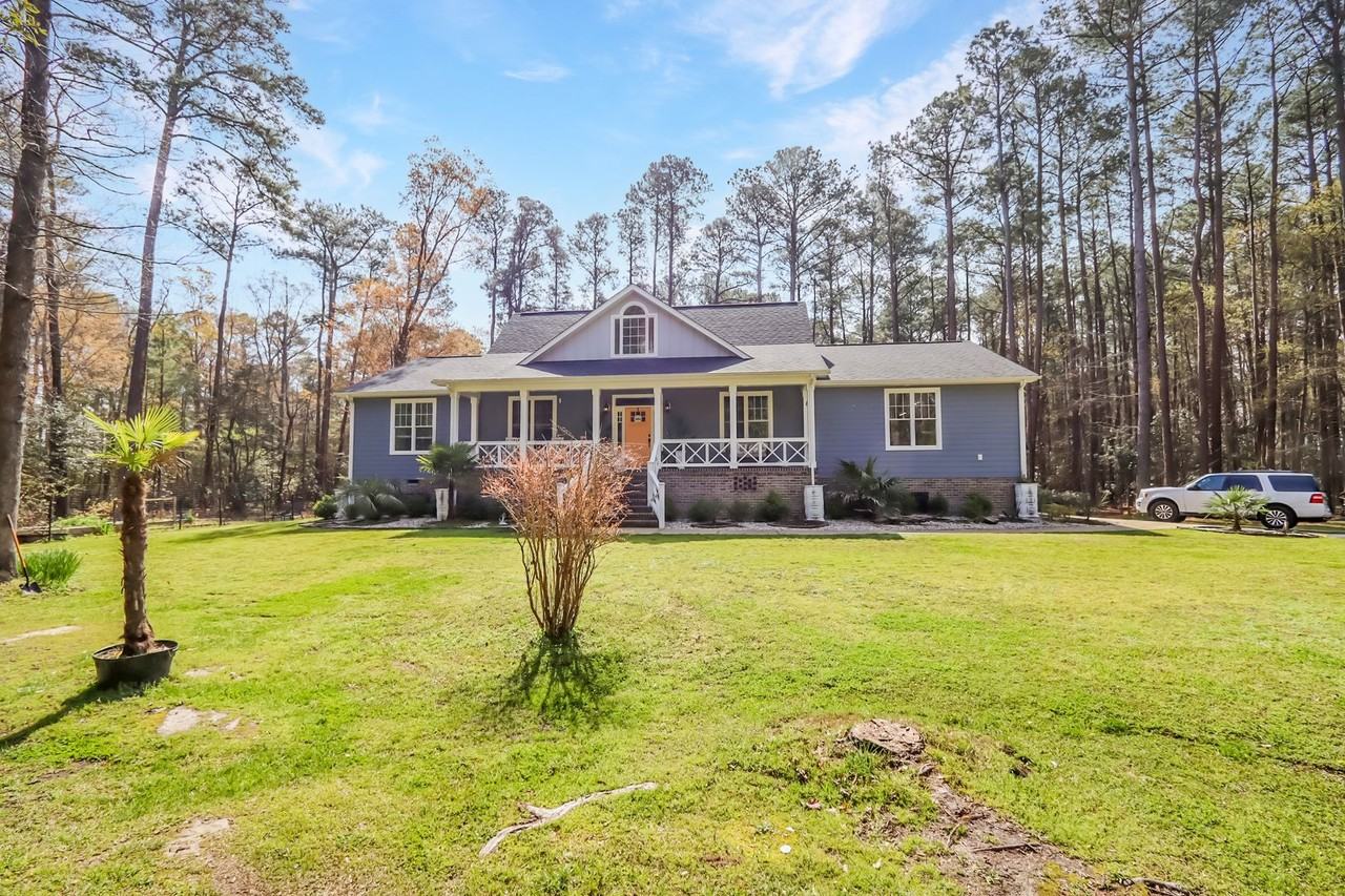 324 Hall Rd - Photo 2 of 48