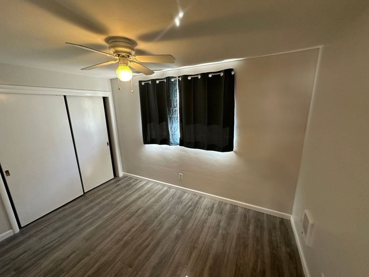 2053 Eberlein Ave - Photo 4 of 9