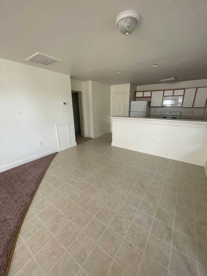 1903A Tabor Village Dr - Photo 6 of 18