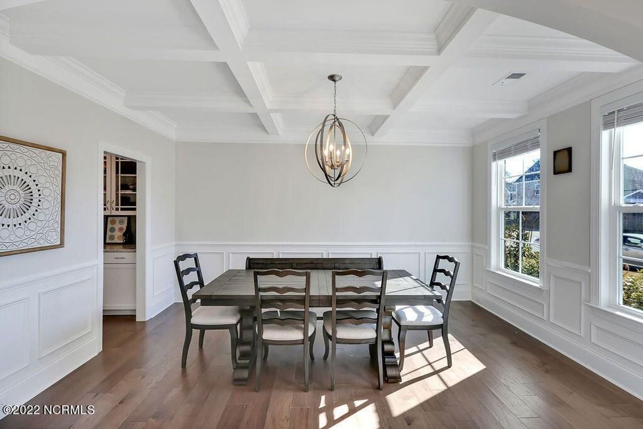 36 Milano Ct - Photo 3 of 23