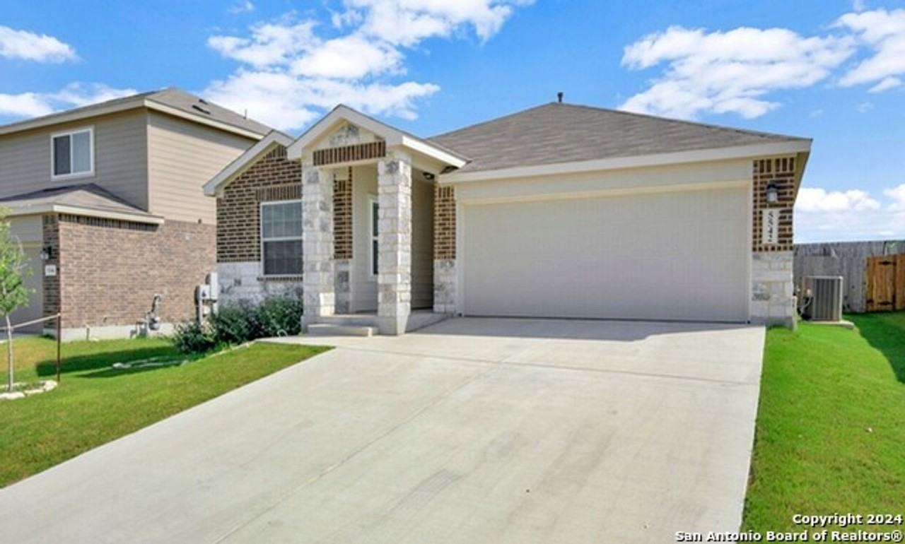 5542 Black Walnut - Photo 2 of 11