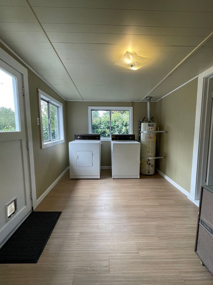 2429 Graham Rd - Photo 6 of 10