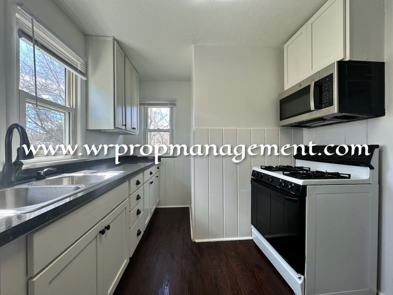 3135 Swartz Rd - Photo 2 of 7