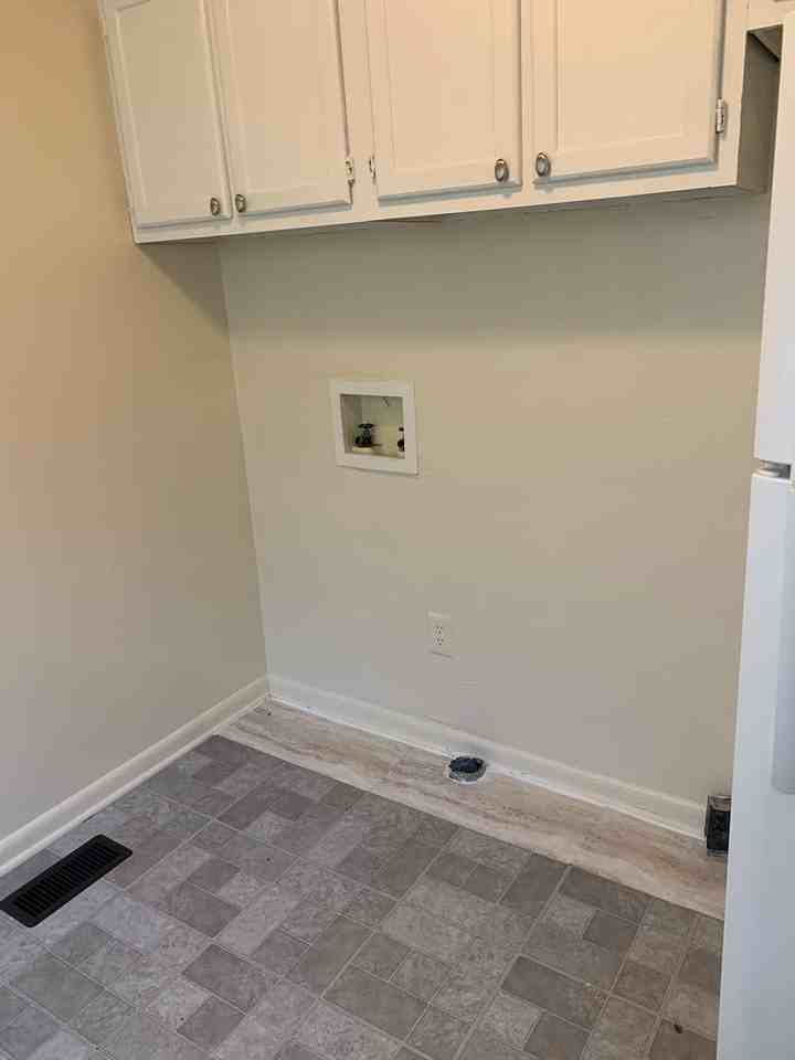 1510 18th St - Photo 3 of 11