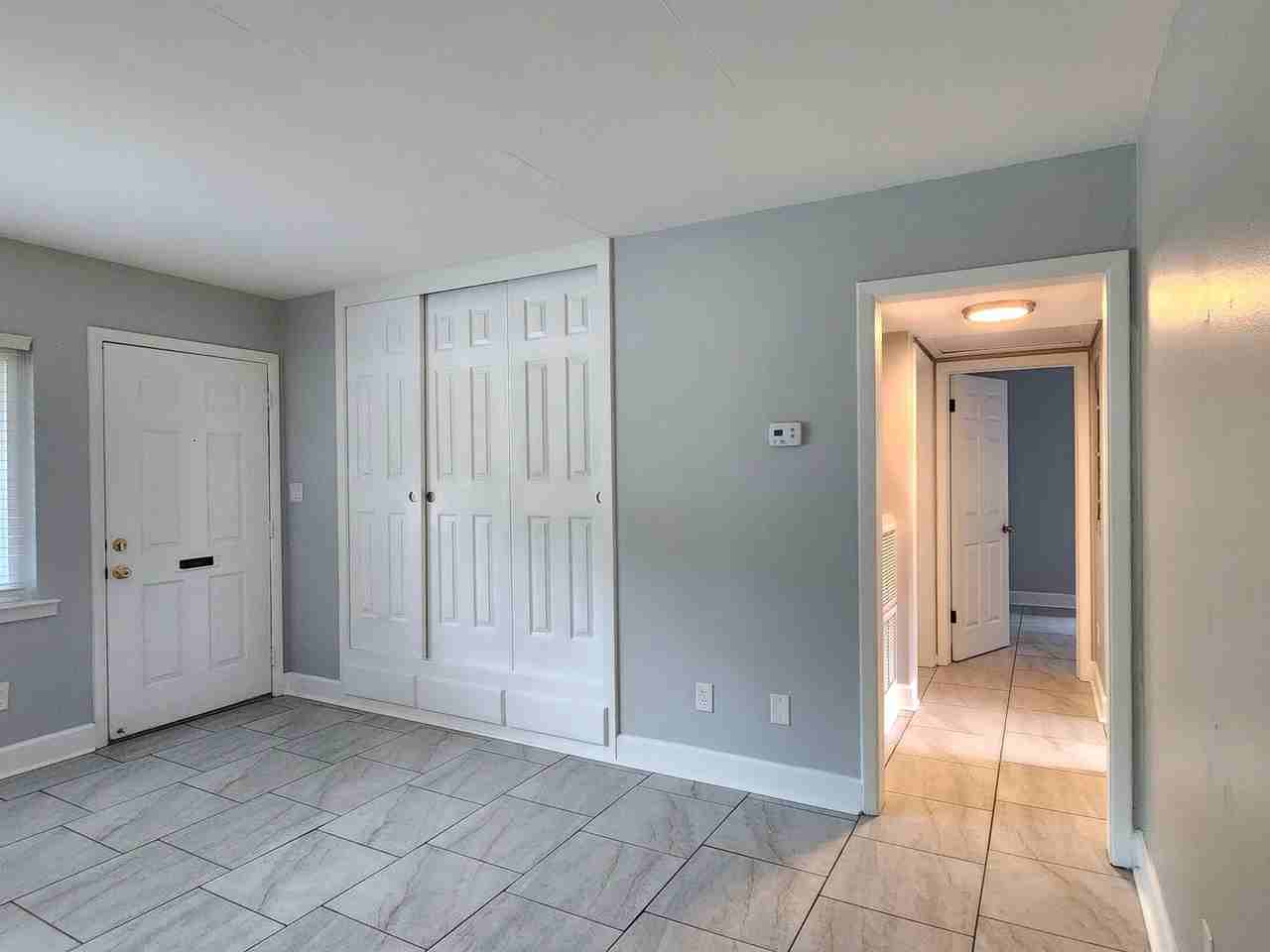 540 Ne 9th St - Photo 5 of 29