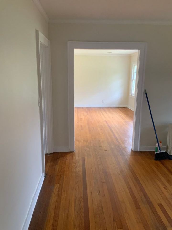 802 Fort Dale Rd - Photo 2 of 7