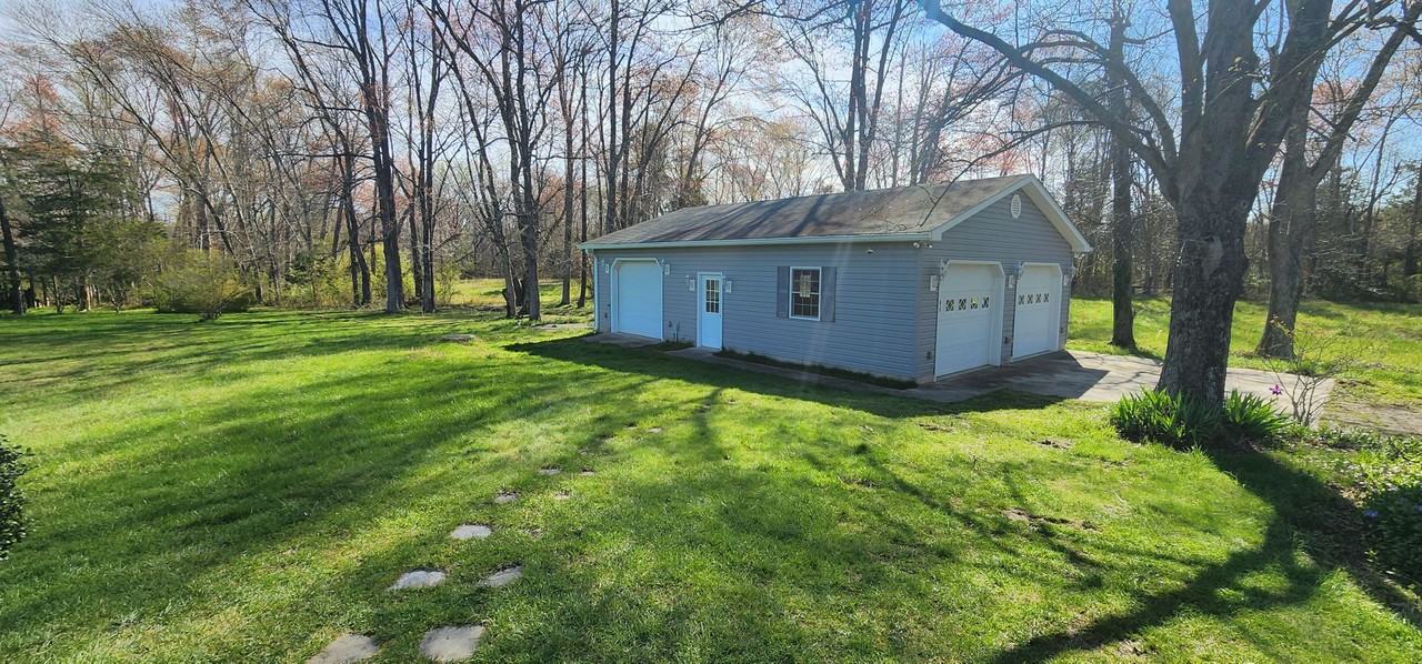 635 Caisson Rd - Photo 2 of 30