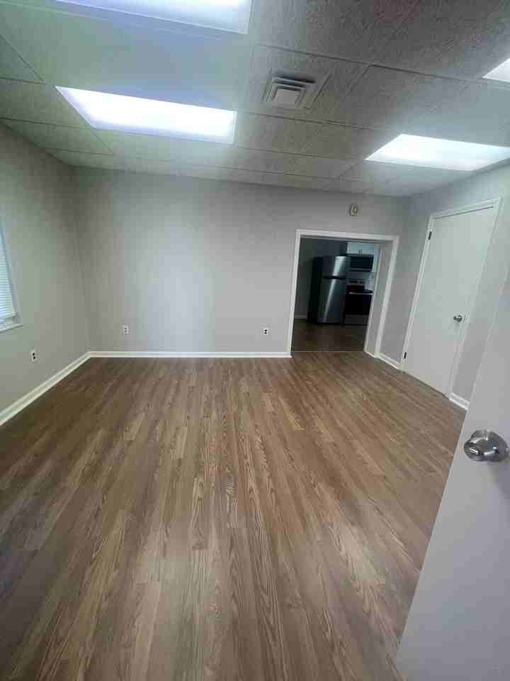 122 Main St - Photo 3 of 9