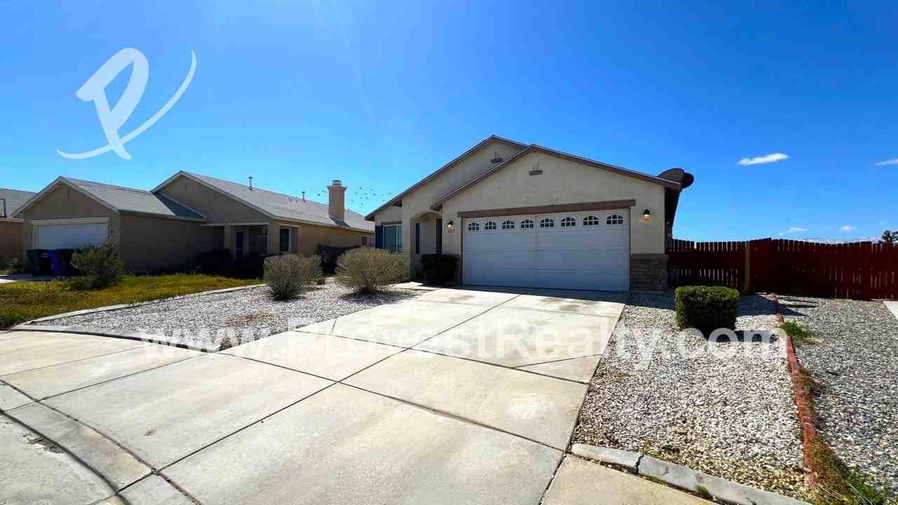 11613 Forest Park Ln - Photo 3 of 29
