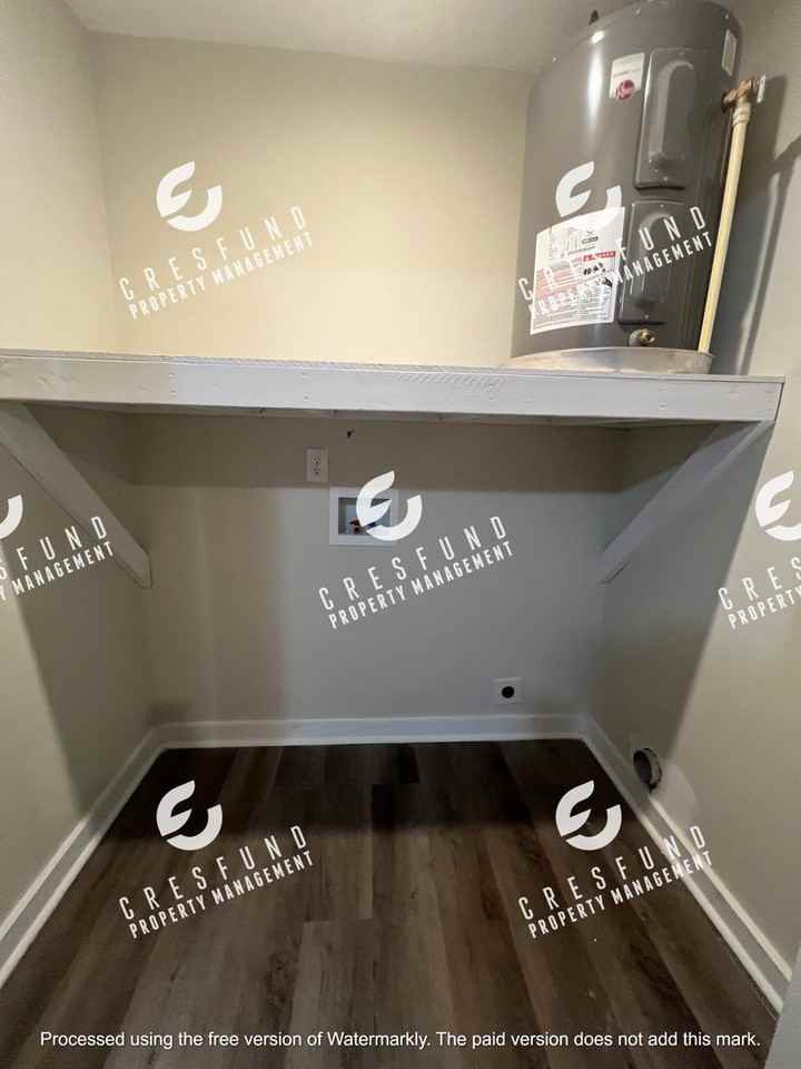 902 Miller Ave - Photo 5 of 10