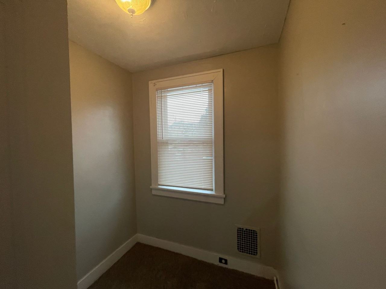 650 Tarragonna St - Photo 6 of 18