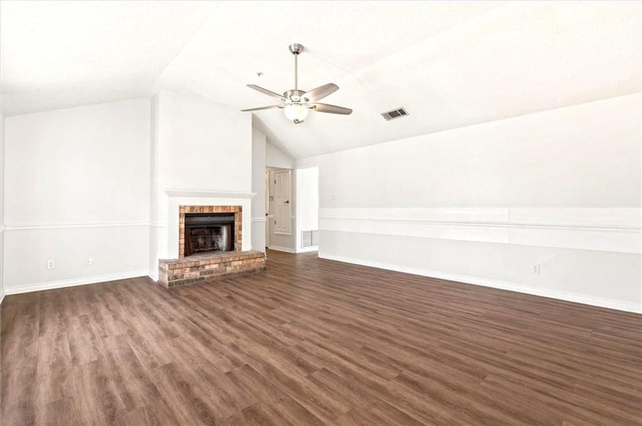 1240 Lynchburg Ct - Photo 2 of 30