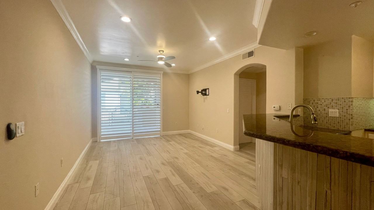 4165 Executive Dr Unit F101 - Photo 4 of 21