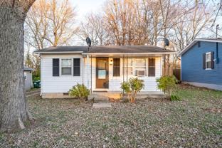 934 S Kansas Ave - Photo 1 of 1