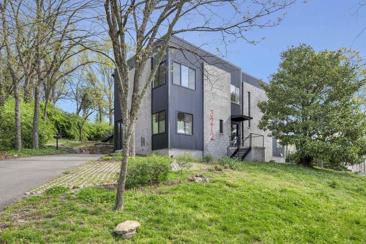 3212 Acklen Ave - Photo 3 of 50