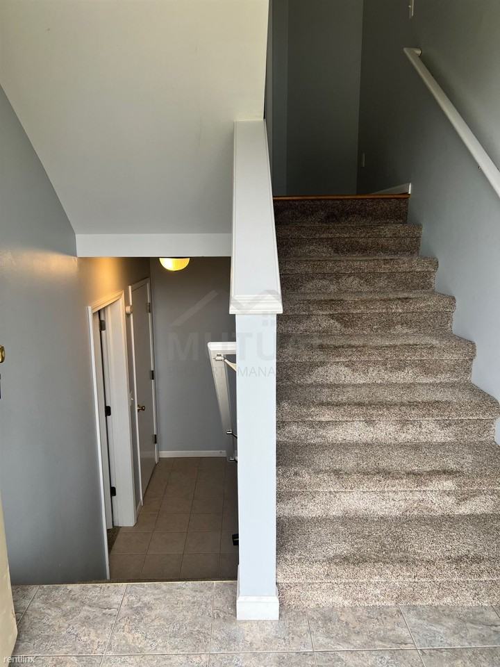 6367 Waldon Center Dr - Photo 2 of 15