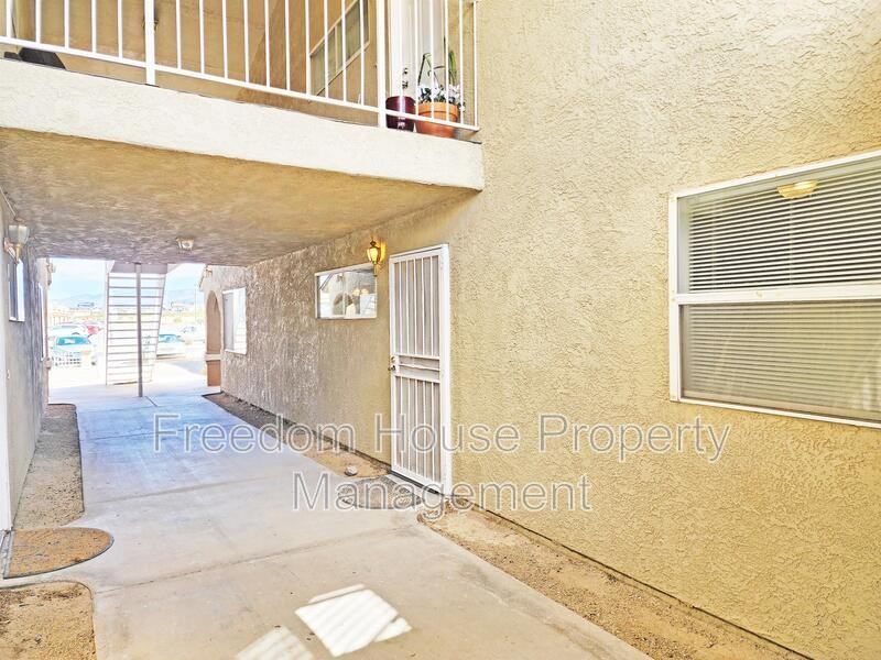 2341 E Calvada Blvd #2 - Photo 4 of 23