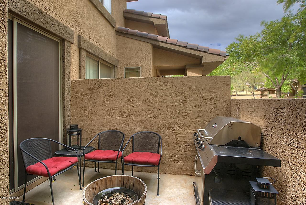 1225 N 36th St #1084 - Photo 2 of 24