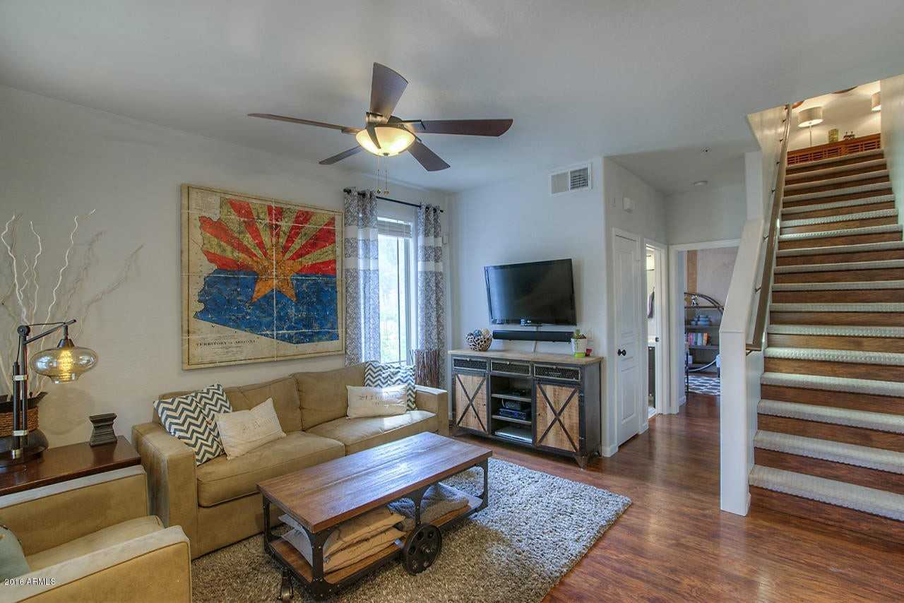 1225 N 36th St #1084 - Photo 3 of 24