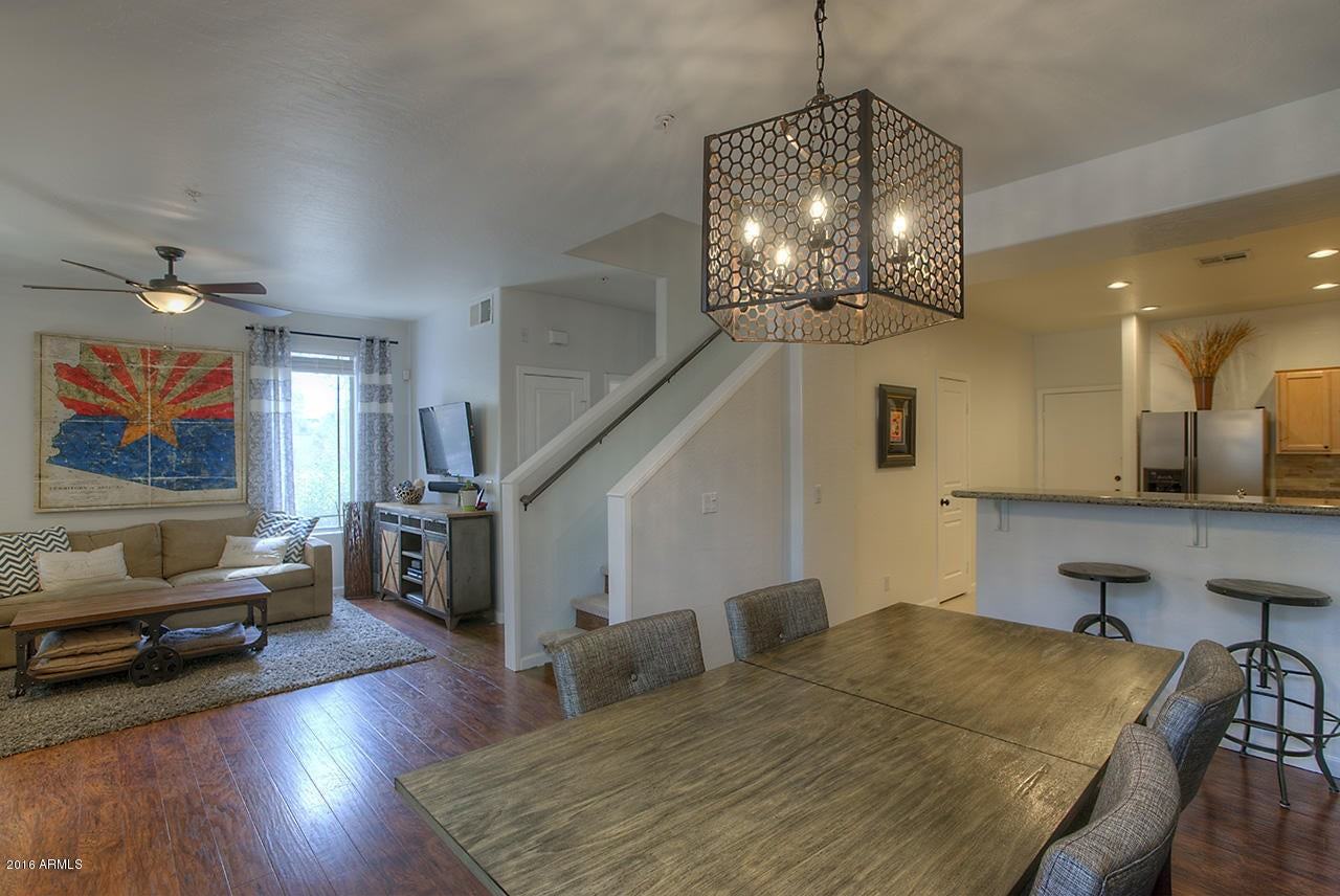 1225 N 36th St #1084 - Photo 6 of 24