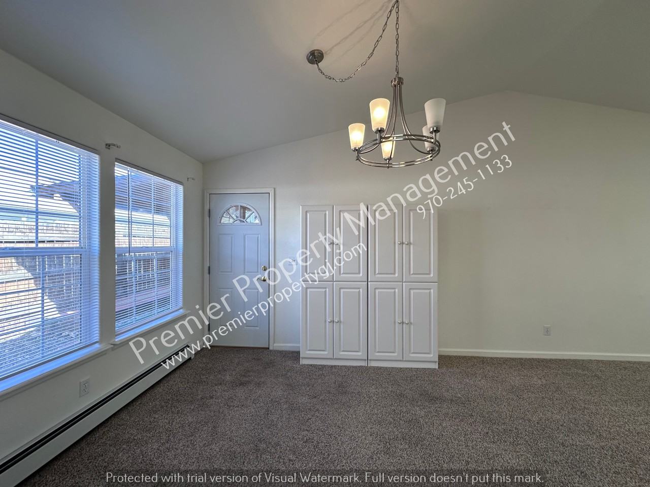 573 Greenfield Cir E - Photo 5 of 20